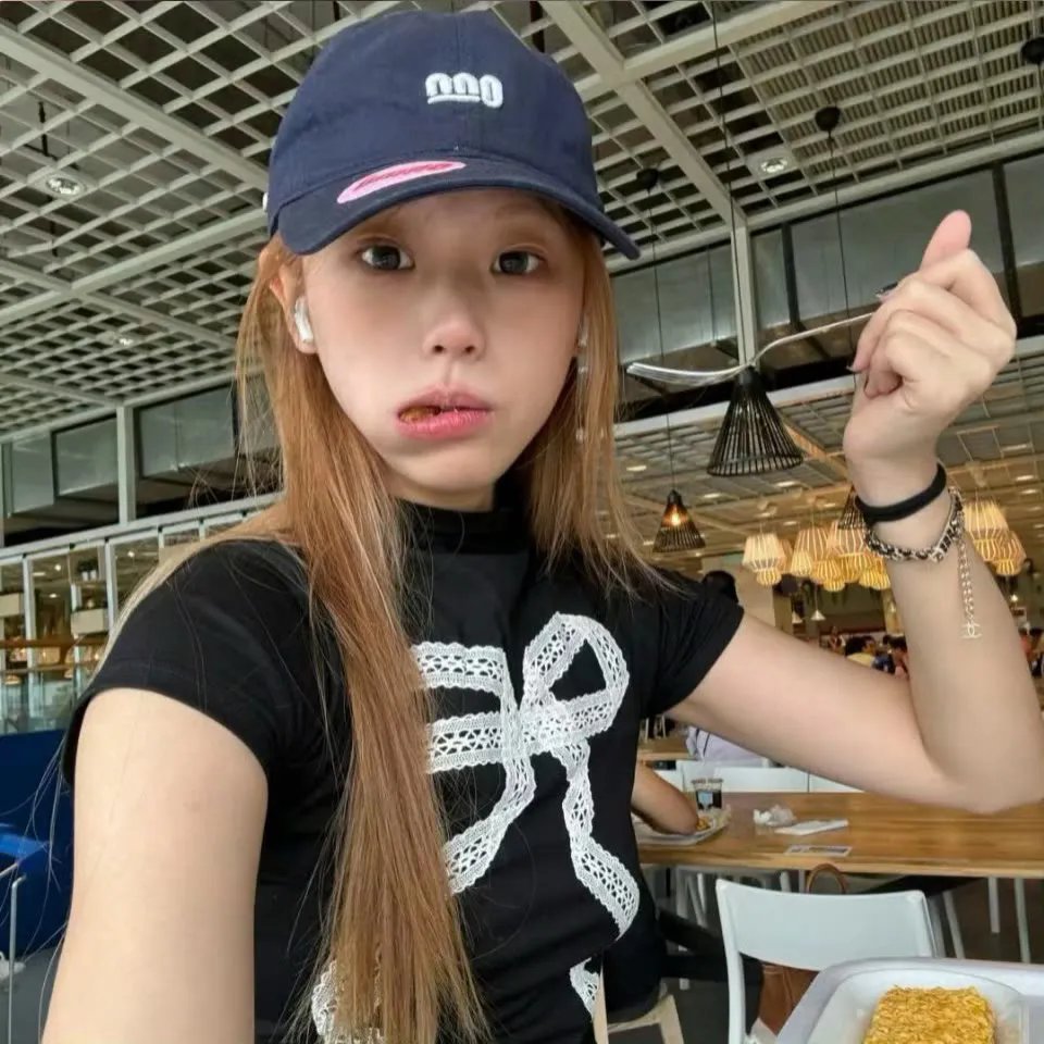 众星拱月